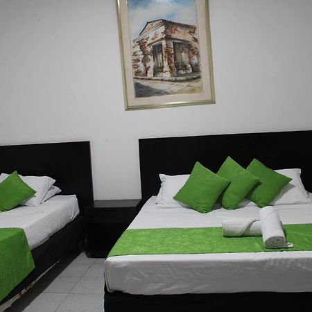 Park Hotel ซันตามาร์ตา ภายนอก รูปภาพ