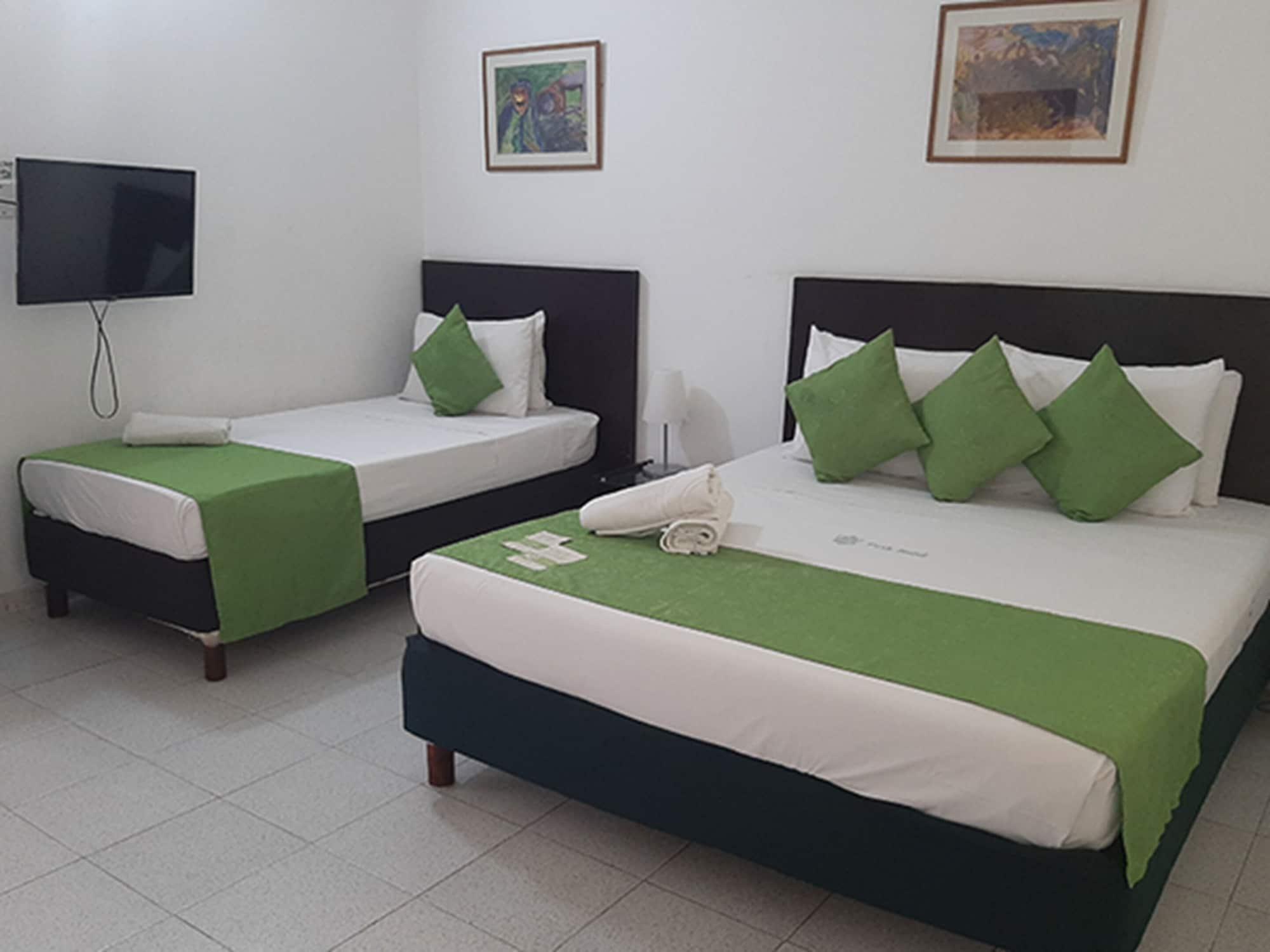 Park Hotel ซันตามาร์ตา ภายนอก รูปภาพ