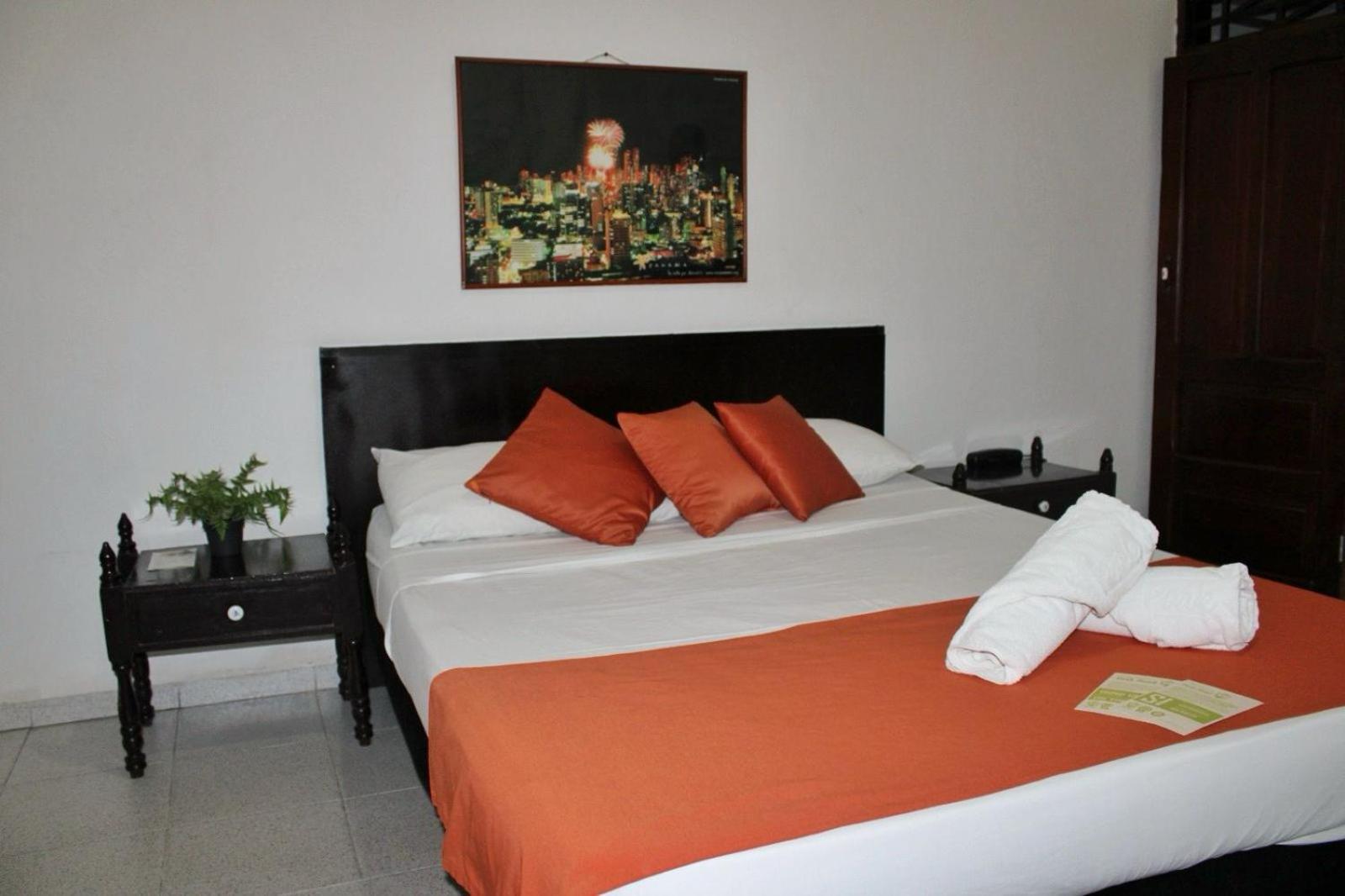 Park Hotel ซันตามาร์ตา ภายนอก รูปภาพ