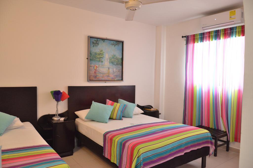 Park Hotel ซันตามาร์ตา ภายนอก รูปภาพ