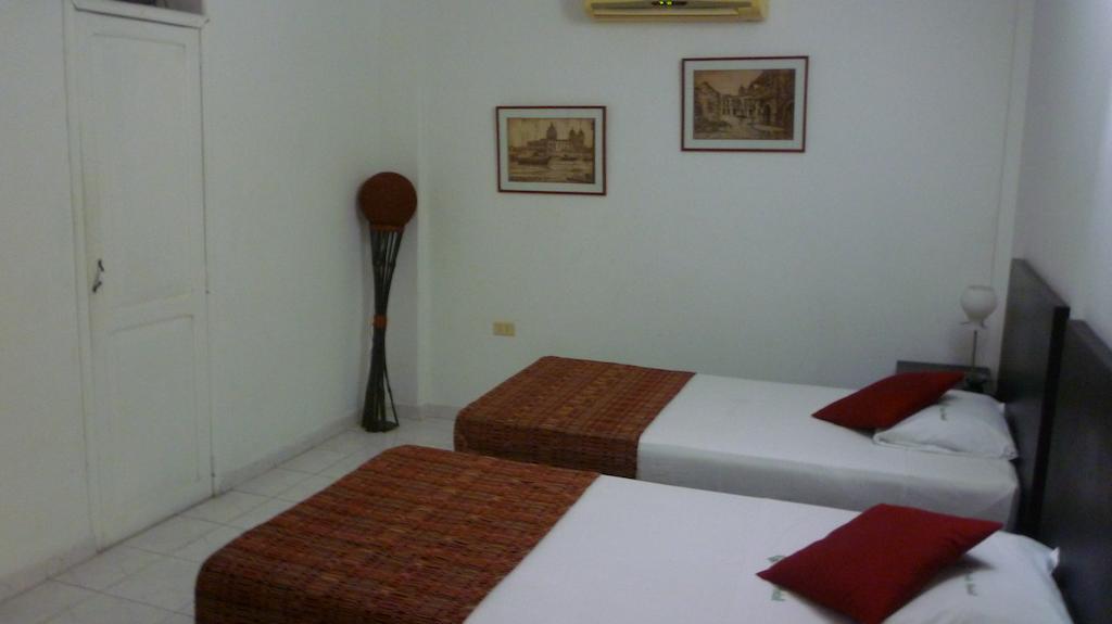 Park Hotel ซันตามาร์ตา ภายนอก รูปภาพ